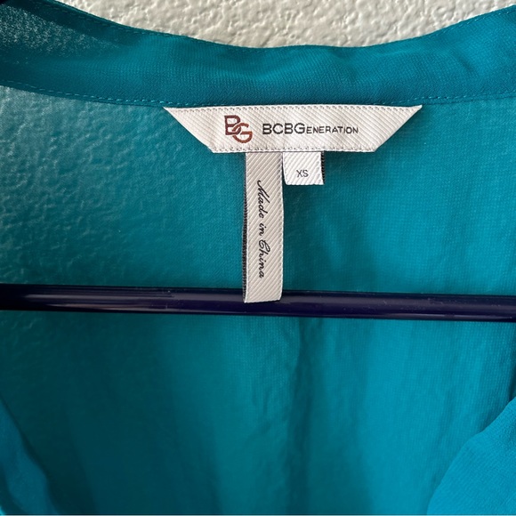BCBGeneration Blouse - Picture 2 of 4